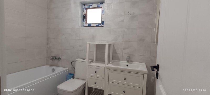 Comuna Berceni, Str. Oituz,